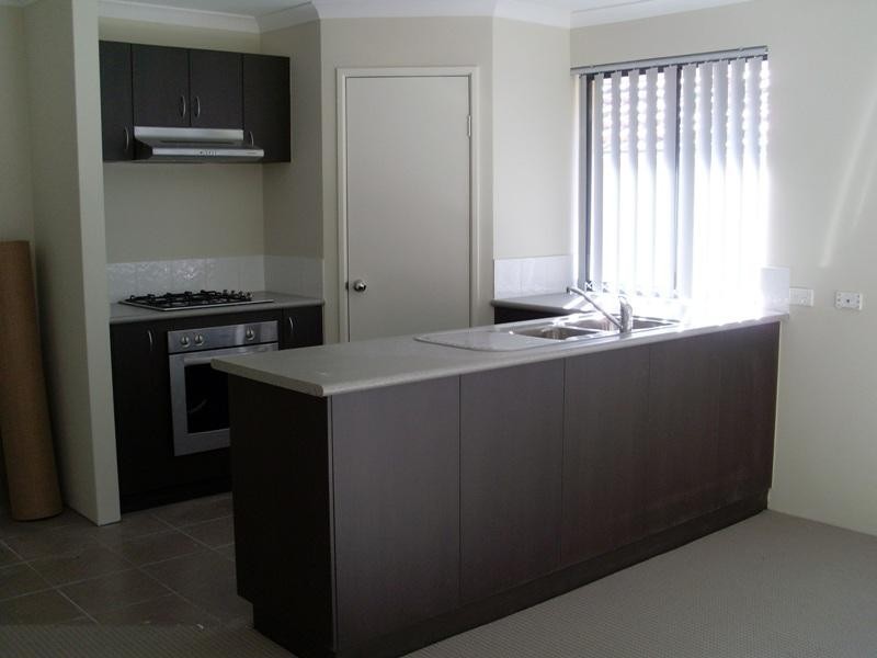 41 Jedburgh  Loop, Sinagra WA 6065