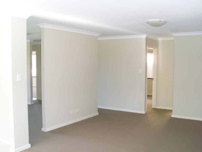 18 Giglia  Dr, Sinagra WA 6065