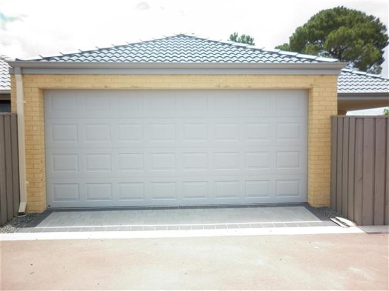 16 Diamond Gdns, Wellard WA 6170