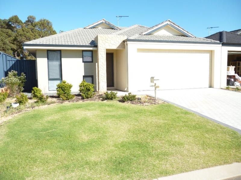 42 Gingerale Cir, Byford WA 6122