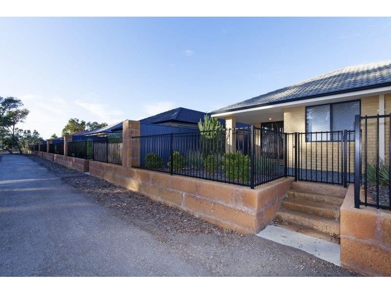 42 Gingerale Cir, Byford WA 6122
