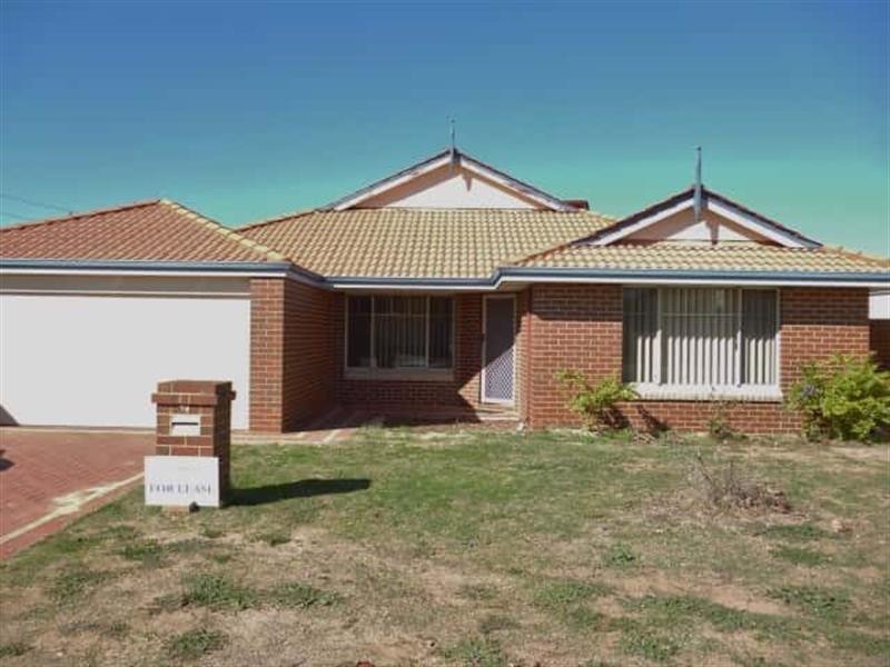 74 Fraser rd north Rd, Canning Vale WA 6155
