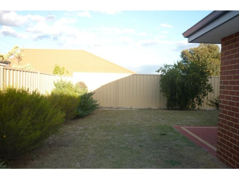 74 Fraser rd north Rd, Canning Vale WA 6155