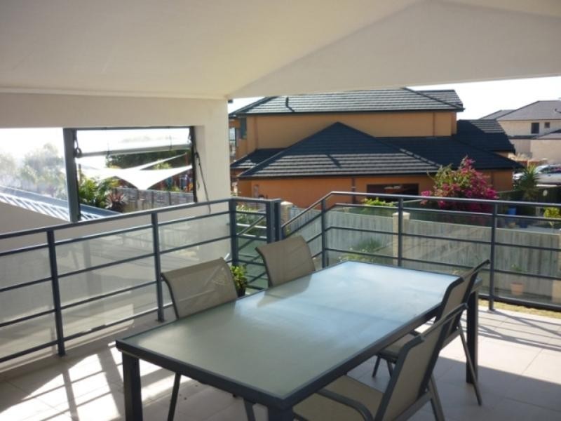 5 Weymouth Bvd, Quinns Rocks WA 6030