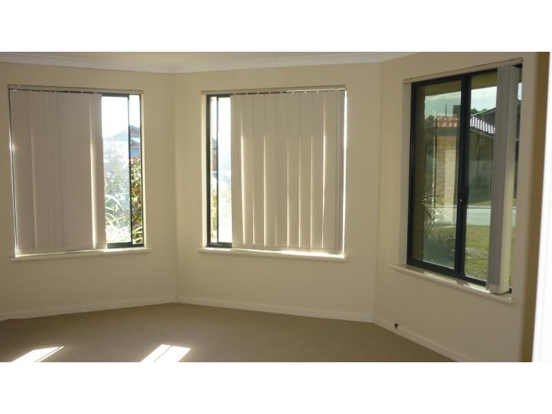 14 Bethwyn  Cct, Madeley WA 6065