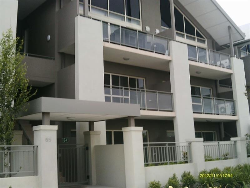 12/65 WESTSIDE APARTMENTS Pwy, Ellenbrook WA 6069