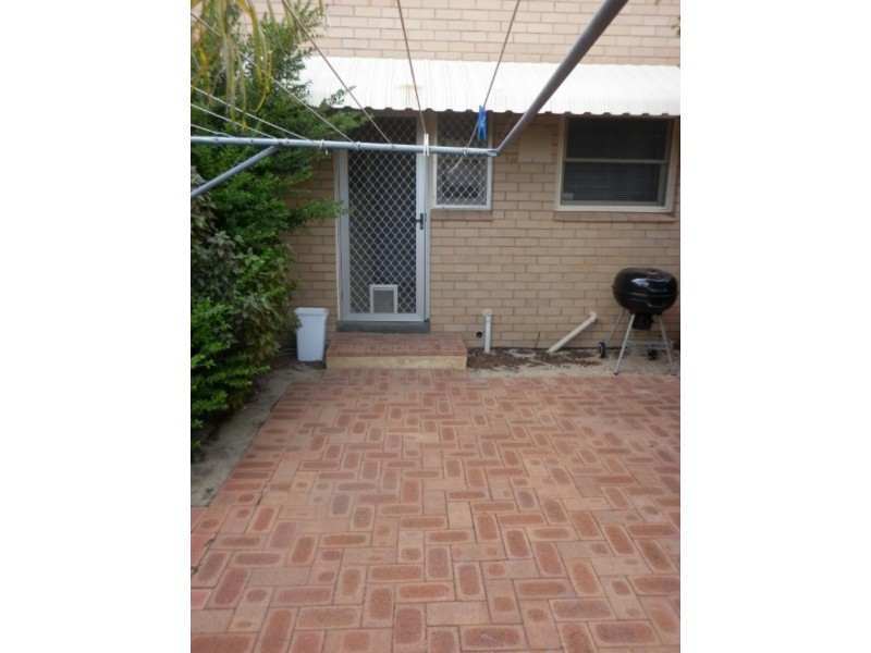 3/216 Swan St, Yokine WA 6060