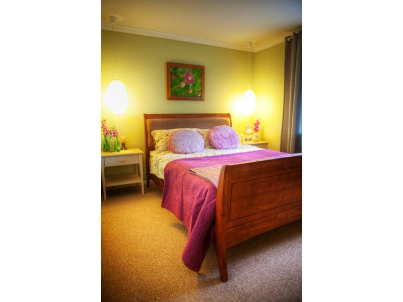 77  Gibbs St, East Cannington WA 6107