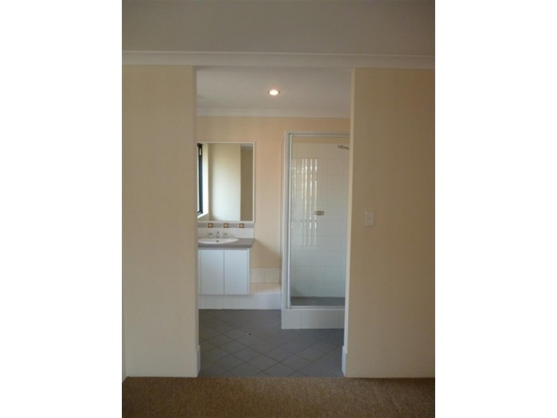 21 Pimento Cir, Port Kennedy WA 6172