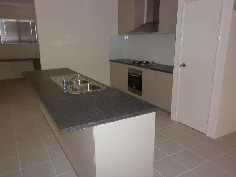 6 Saunton Way, Ridgewood WA 6030
