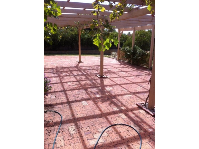 14 Osprey Cct, Ballajura WA 6066