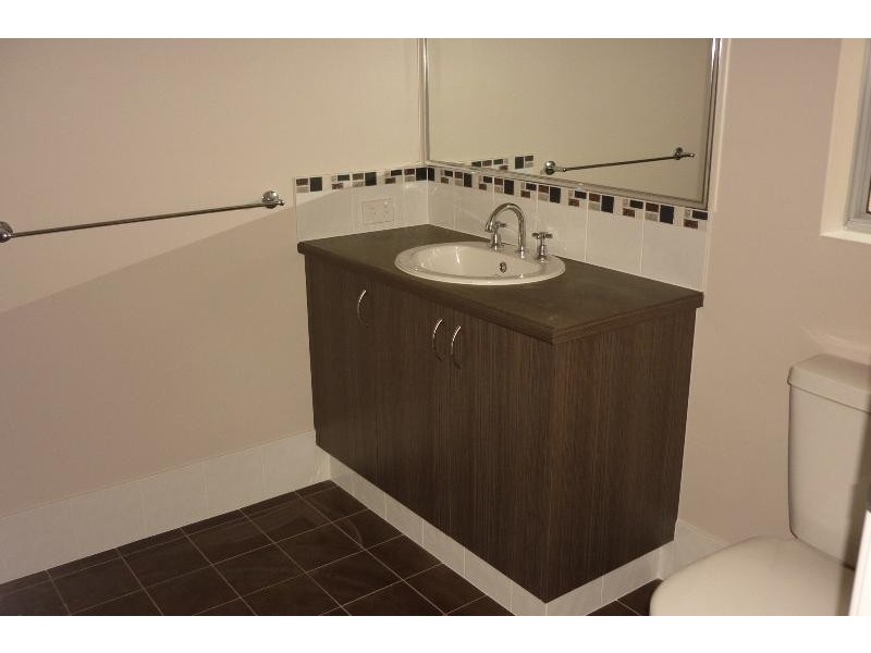 41 Alhambra Pkwy, Landsdale WA 6065