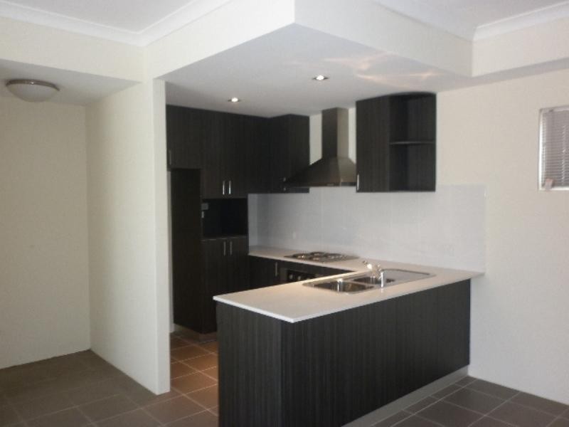 8/69 The Parkway Pkwy, Ellenbrook WA 6069