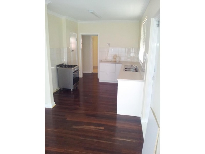 84 Carlista Ave, Calista WA 6167