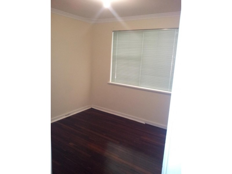 84 Carlista Ave, Calista WA 6167