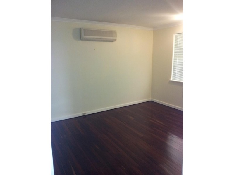 84 Carlista Ave, Calista WA 6167