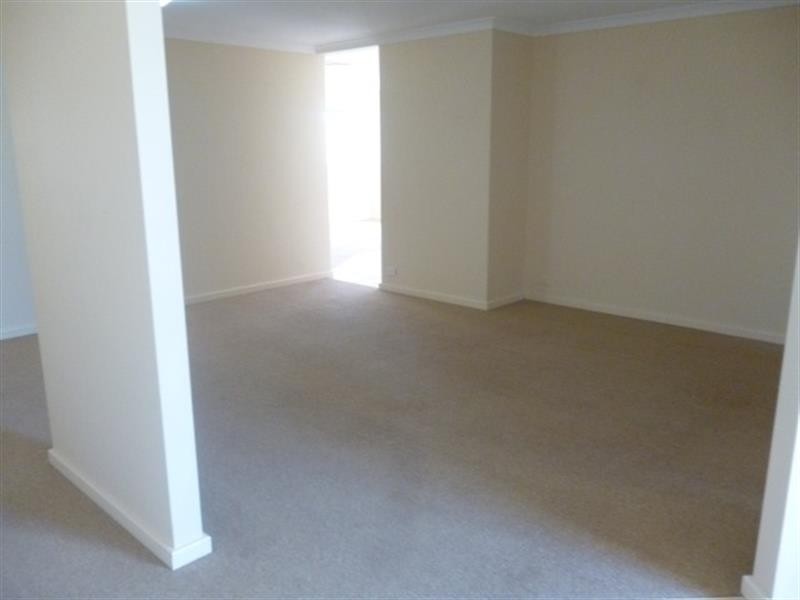 38 Cannich Bvd, Canning Vale WA 6155