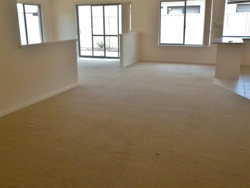 38 Cannich Bvd, Canning Vale WA 6155