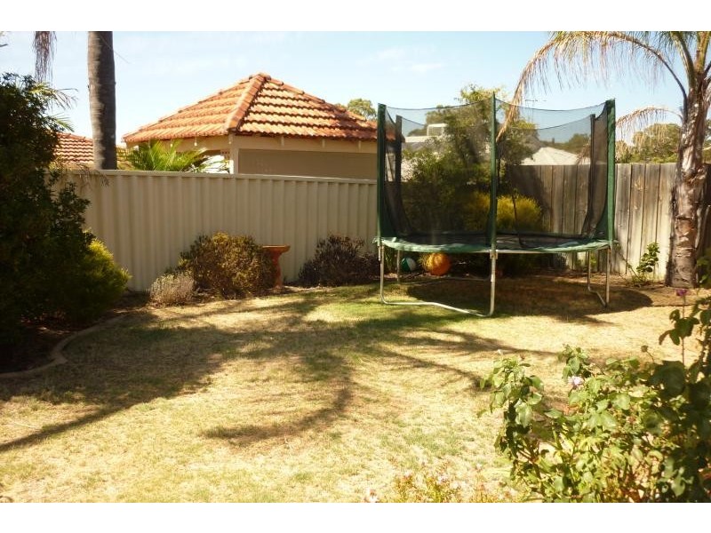 109 Chichester  Ave, Woodvale WA 6026