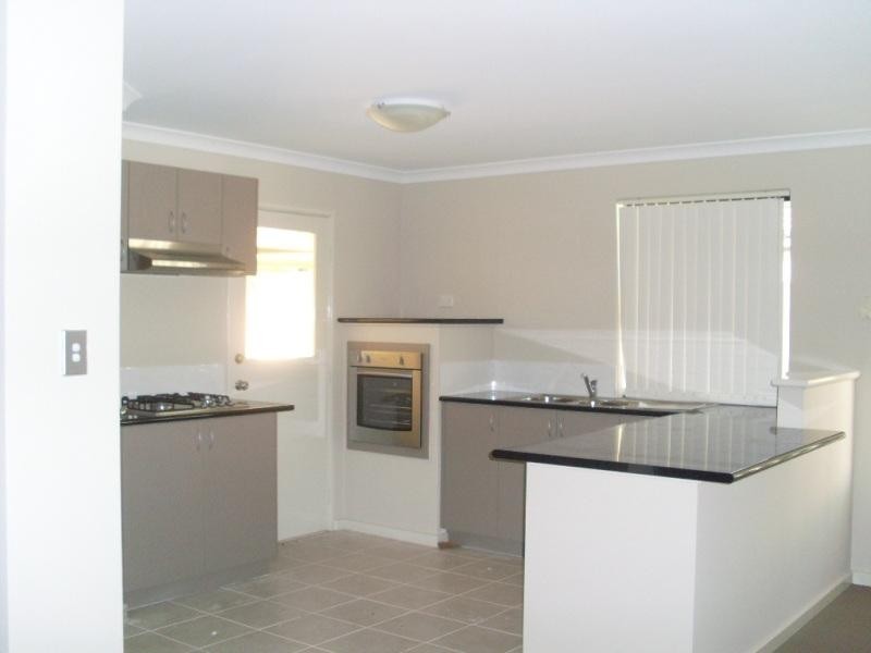 10/19 Rede St, Gosnells WA 6110