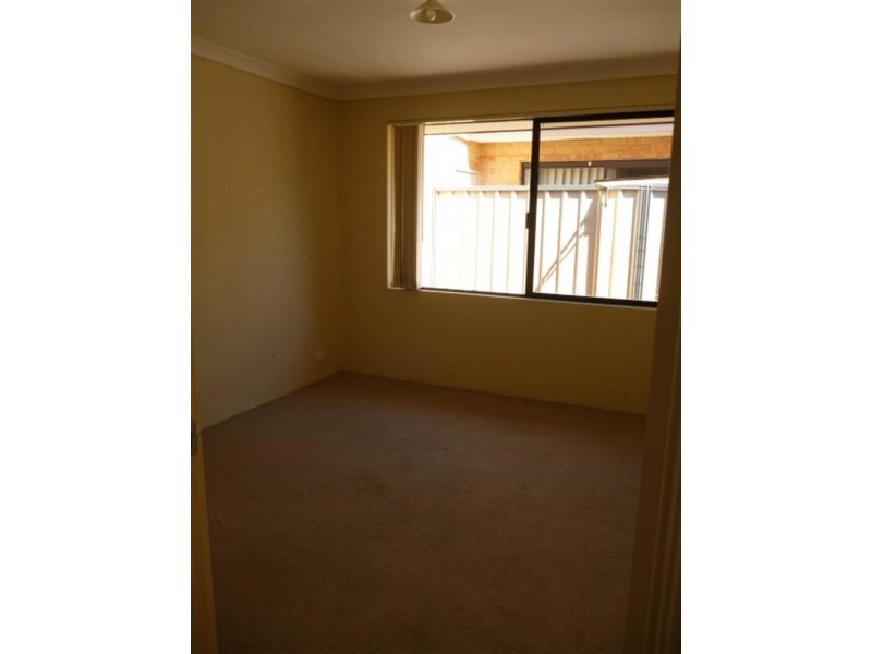 94/27 Meadow Springs Dr, Meadow Springs WA 6210