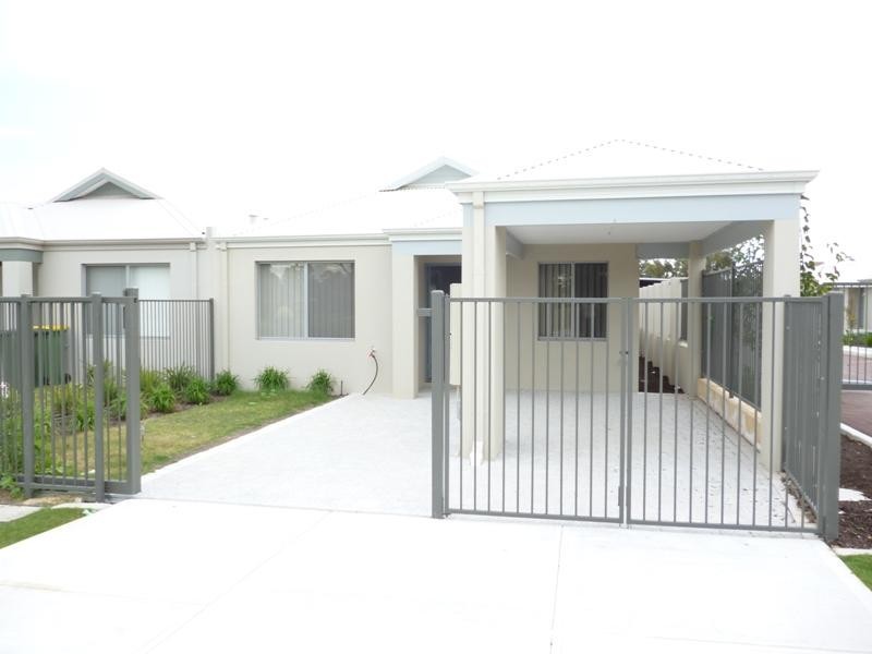 36/148-152  Railway Pde, Queens Park WA 6107