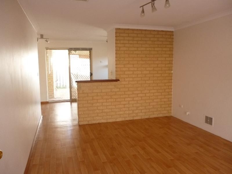 4/3 Collier Ave, Balcatta WA 6021