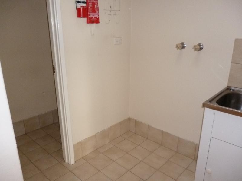 4/3 Collier Ave, Balcatta WA 6021