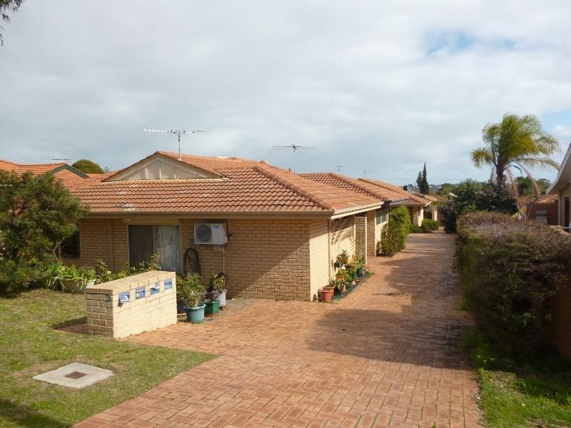 4/3 Collier Ave, Balcatta WA 6021