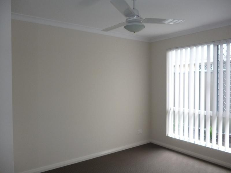 19 Verbana  Dr, Aveley WA 6069