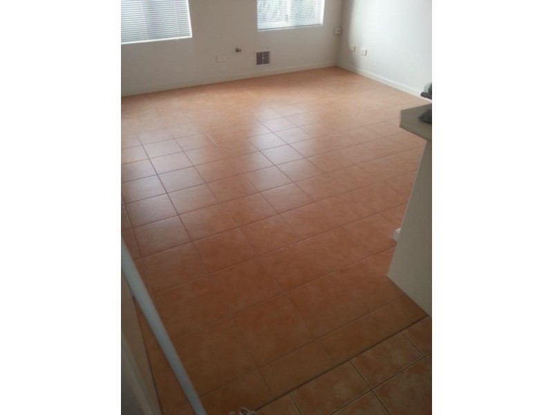 4 Lockwood Ct, Bicton WA 6157