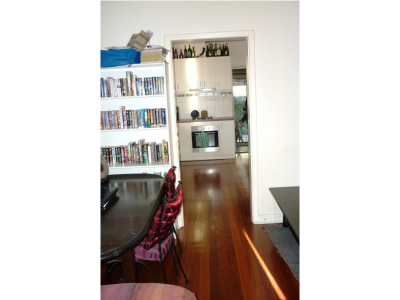 185 Treasure Rd, Queens Park WA 6107