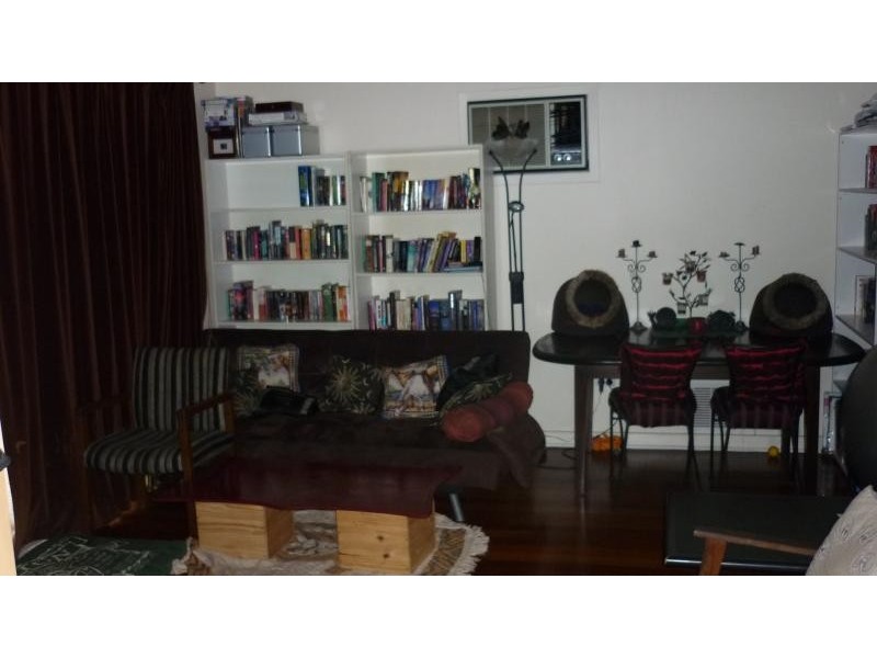 185 Treasure Rd, Queens Park WA 6107