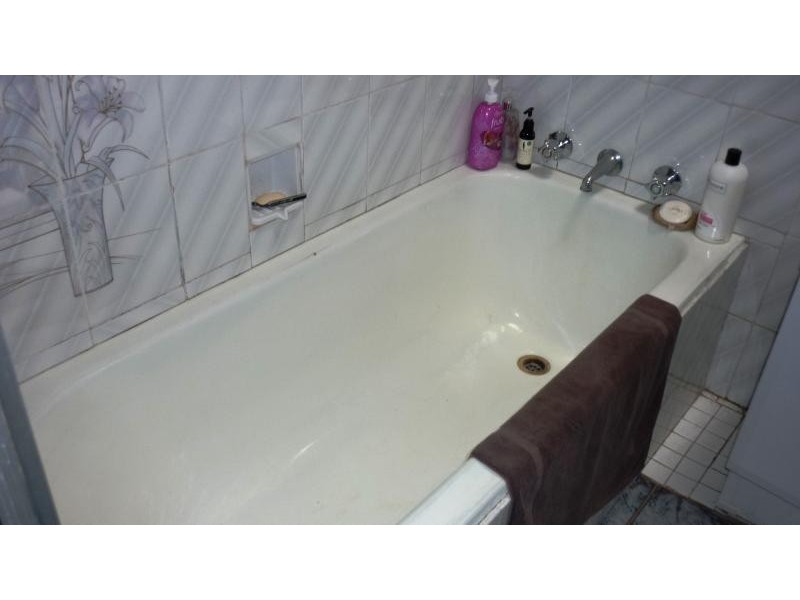 185 Treasure Rd, Queens Park WA 6107