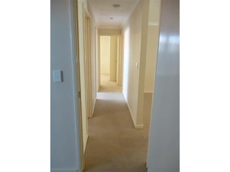 8 Noosa  Wk, Merriwa WA 6030