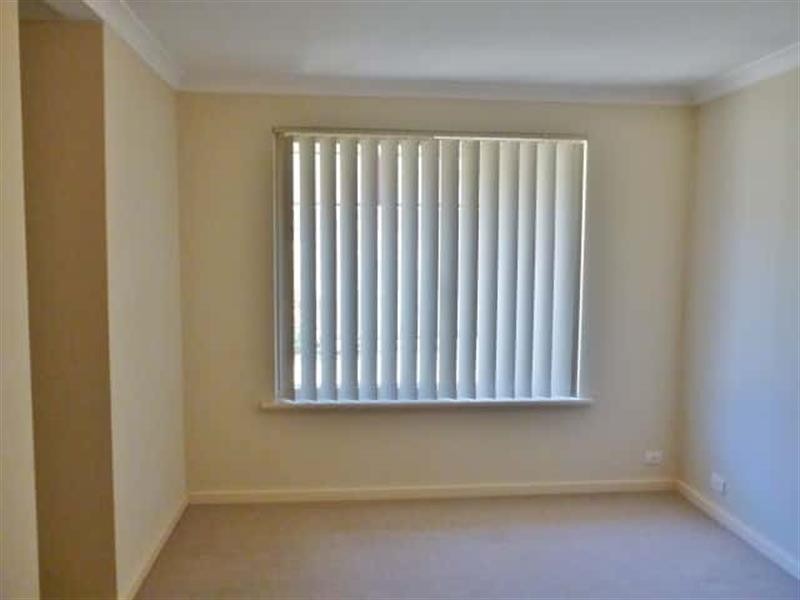 8 Noosa  Wk, Merriwa WA 6030