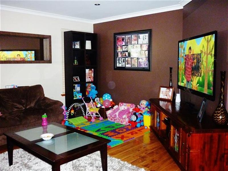 2 Jarrah Ct, Beechboro WA 6063