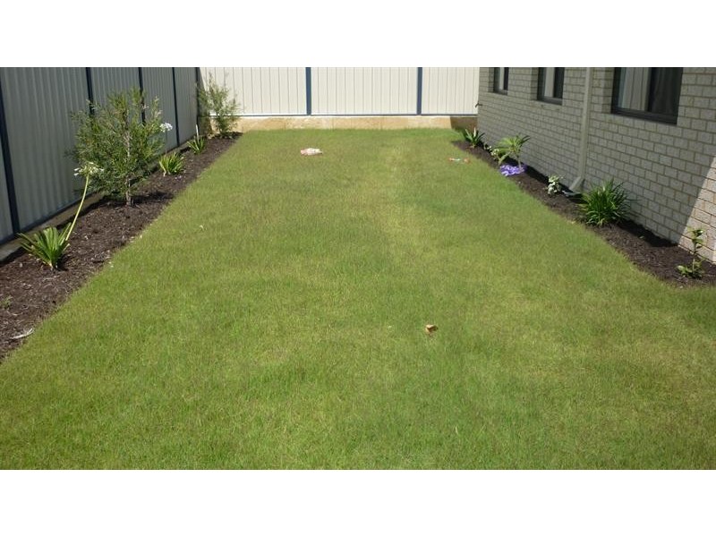 38 Highland Cres, Meadow Springs WA 6210