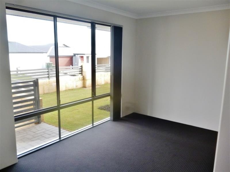 6 Emary Rise, Baldivis WA 6171