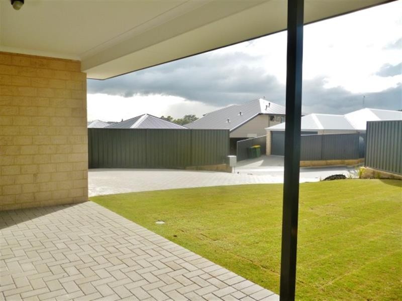 6 Emary Rise, Baldivis WA 6171