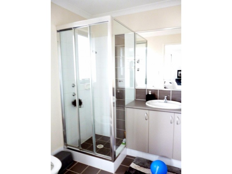 25 Bramshaw  St, Meadow Springs WA 6210
