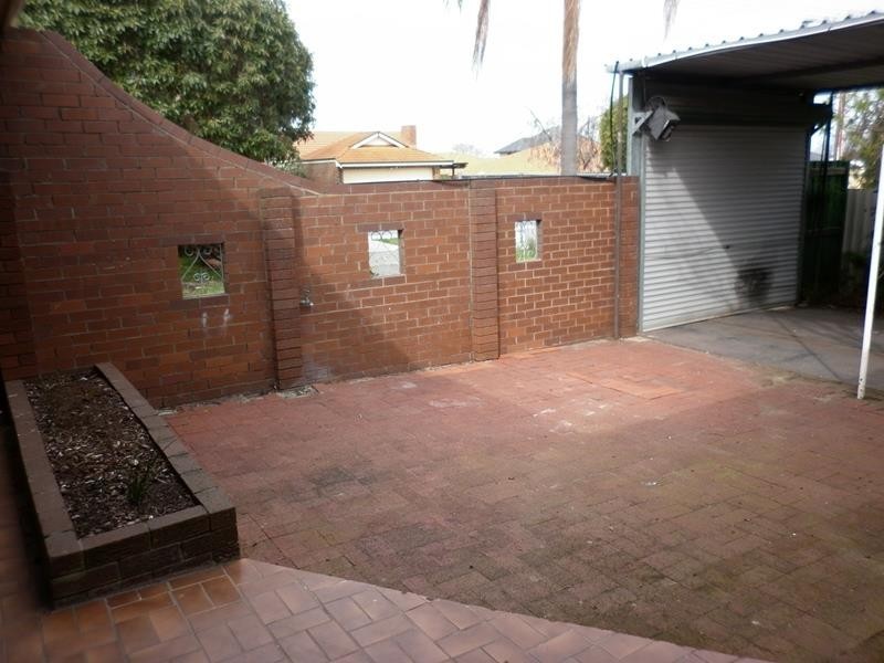 21 Berrigan Dr, Nollamara WA 6061