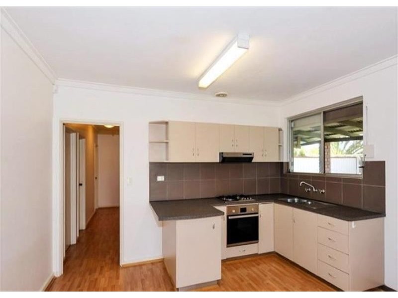 1 Manuel Cres, Redcliffe WA 6104