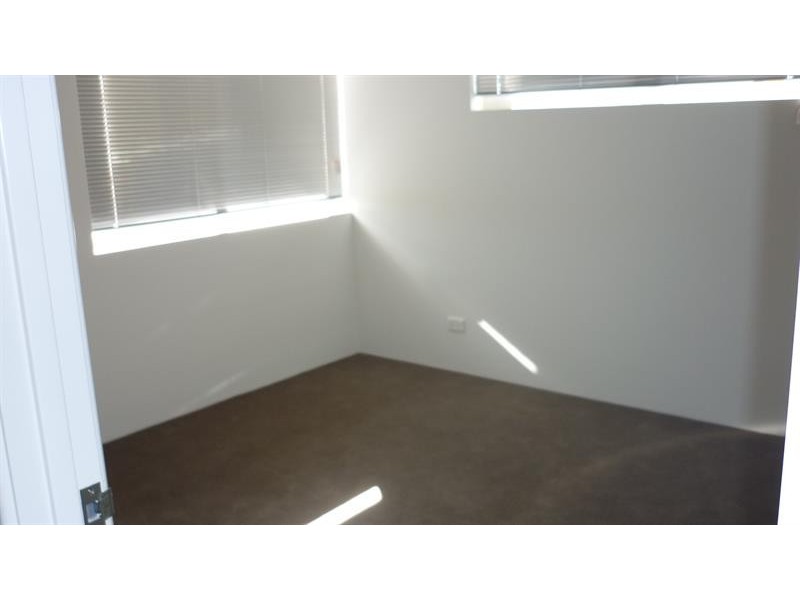 1/69 The Parkway Pkwy, Ellenbrook WA 6069