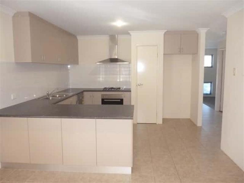 40 Gingerale Cir, Byford WA 6122