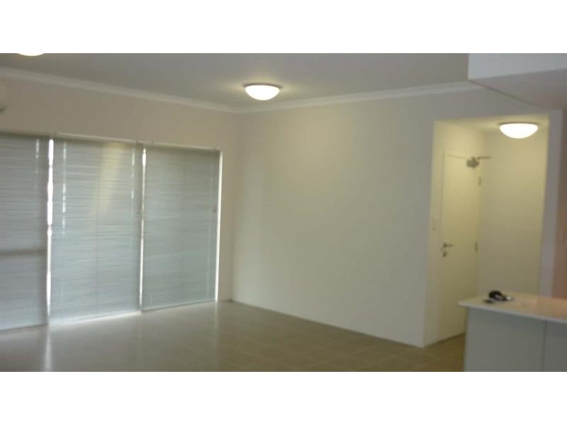 5/2 Villa Pass, Ellenbrook WA 6069