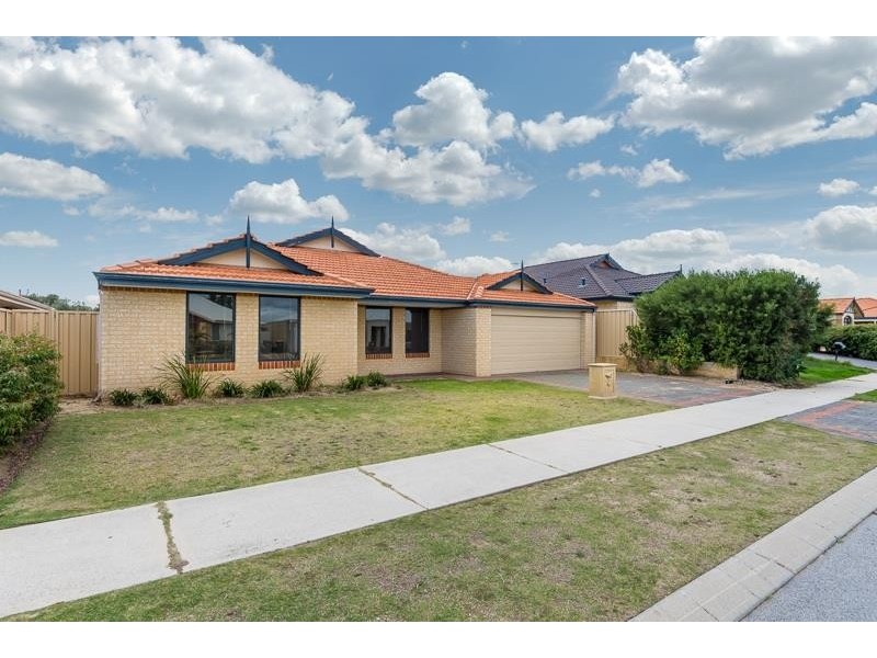 51 Giglia Dr, Sinagra WA 6065
