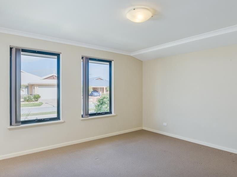 51 Giglia Dr, Sinagra WA 6065