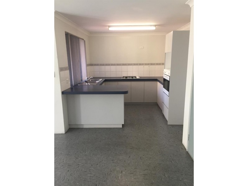 2/139 Keymer St, Belmont WA 6104