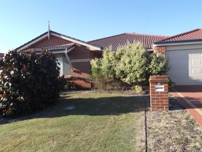 81 Shiraz Bvd, Pearsall WA 6065